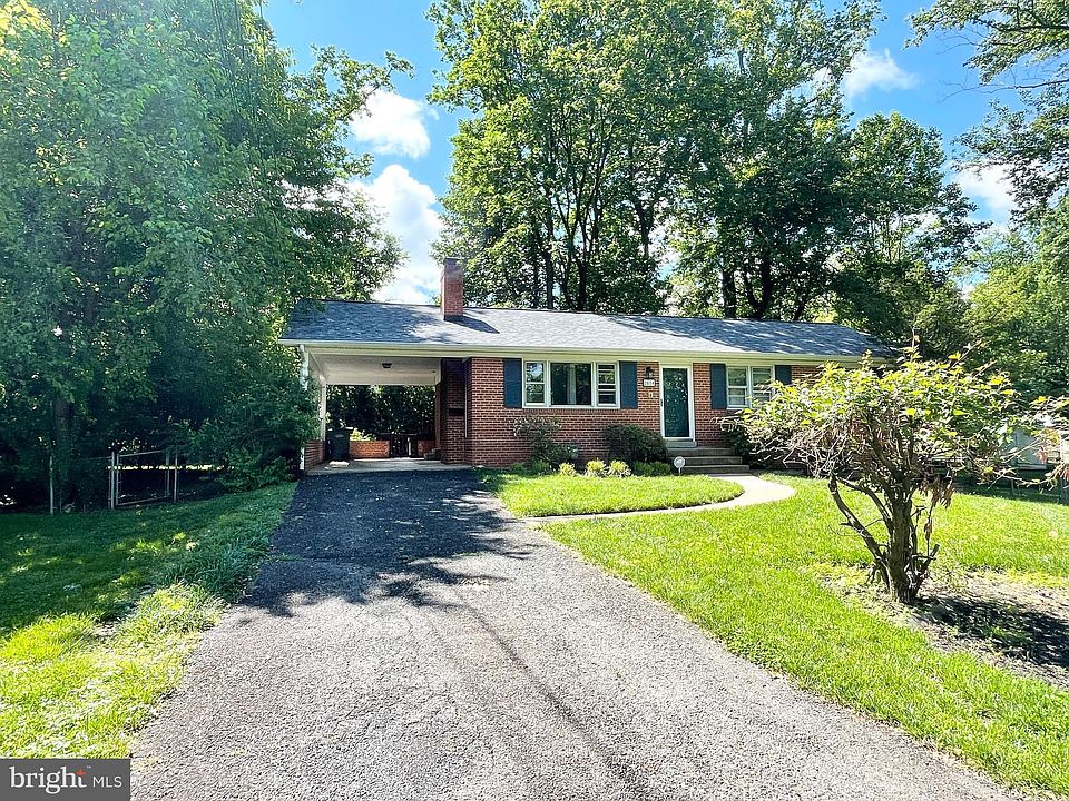1st image of 2604 Roswell Ct