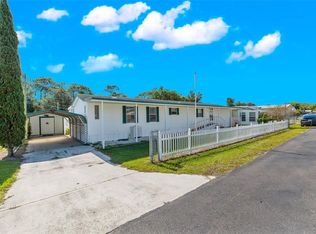 39152 Hillcrest Dr, Zephyrhills, FL 33542