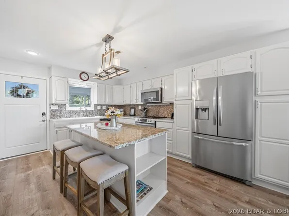 4692 Lakehurst Cir, Osage Beach, MO 65065