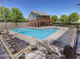 8246 City Loft Ct, Raleigh, NC 27613