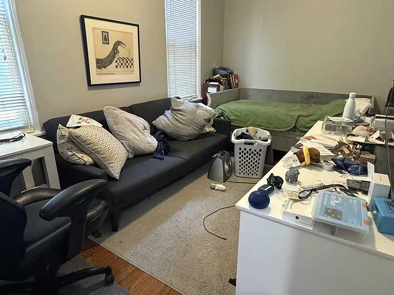 1644 W Nelson St #2 — Photo 9