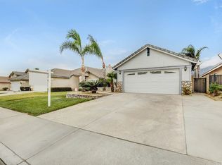 5562 Grand Prix Ct, Fontana, CA 92336