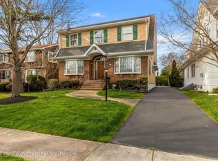 414 Essex Ave, Spring Lake, NJ 07762