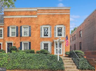 322 8th St SE, Washington, DC 20003