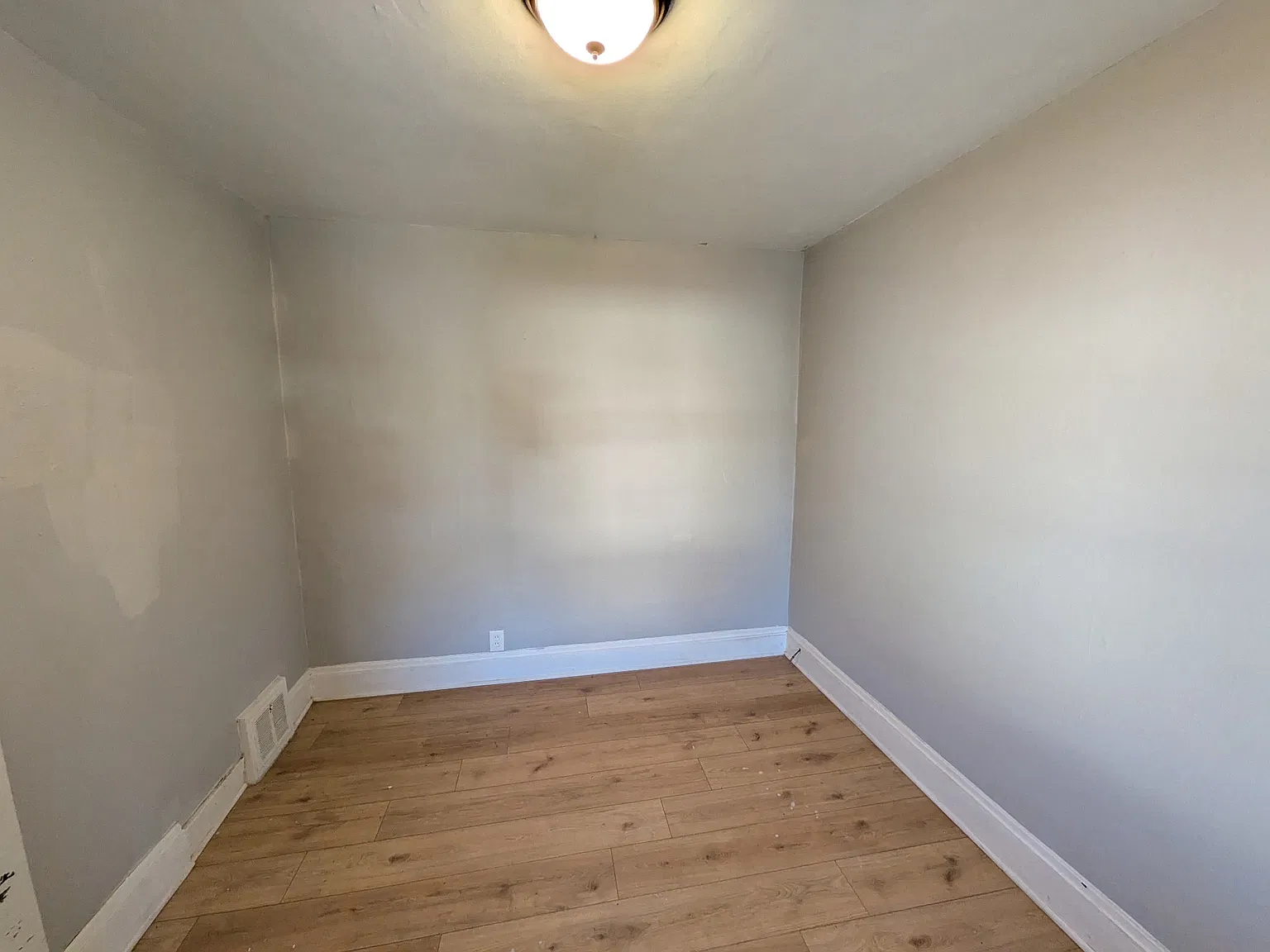 2 bed, 800 sqft, $795 — Photo 4