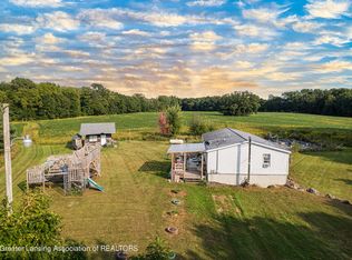 14337 Fowlerville Rd, Byron, MI 48418