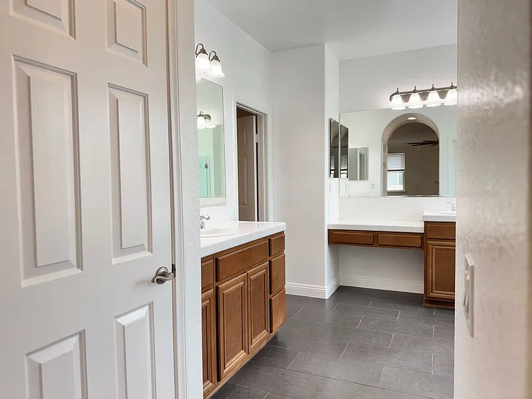 6855 Edinburgh Rd — Photo 44