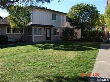 2nd image of 421 Bahia Way