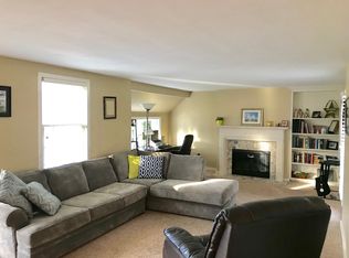 124 Wetzel Rd, Glenshaw, PA 15116