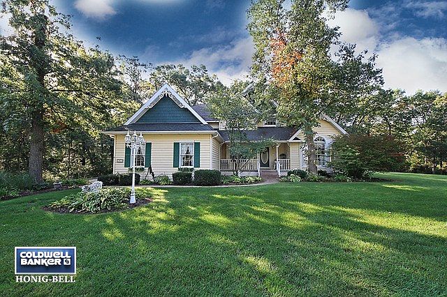 1st image of 7895 E Chickory Ln