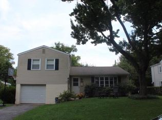 1928 Hopewell Rd, Bethlehem, PA 18017