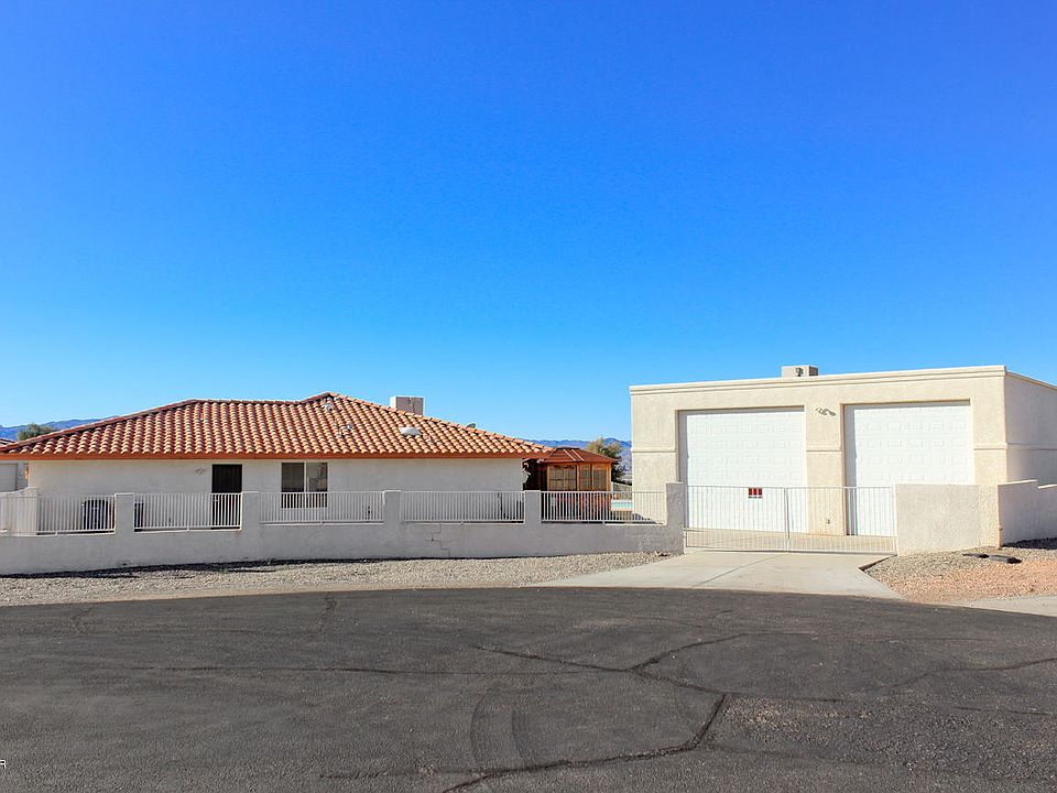 1st image of 2613 Beverly Glen Ln