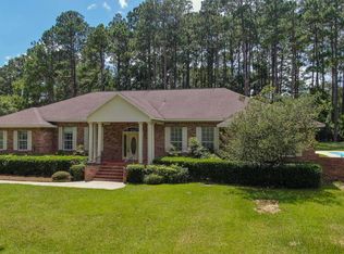 50 Lakeside Dr, Defuniak Springs, FL 32435