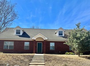 109 G St SW, Ardmore, OK 73401