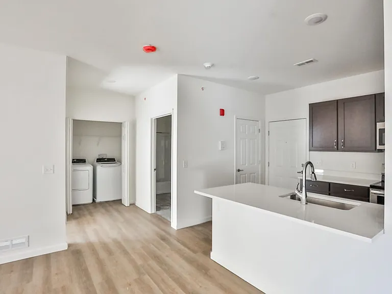 30 Pine Lane Apartments — Photo 31