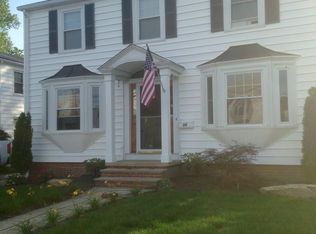 36 Jastram St, Providence, RI 02908