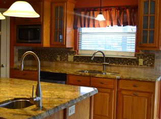 601 Ball Airport Rd, Victoria, TX 77904