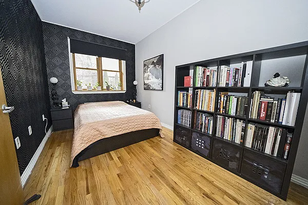 Rented by Level Group | media 19