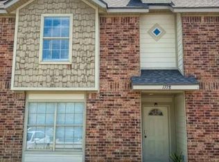 1778 N Chestnut Ave, Fayetteville, AR 72703