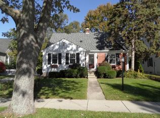 1509 Penistone St, Birmingham, MI 48009