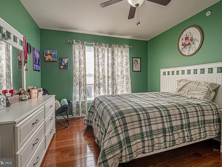 227 Birchwood Dr — Photo 12