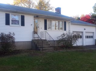 41 Cedar Rd, Clinton, CT 06413