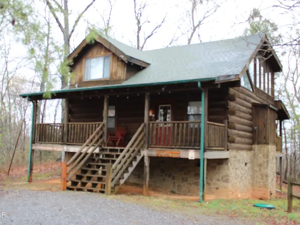 2232 E View Dr, Sevierville, TN 37876