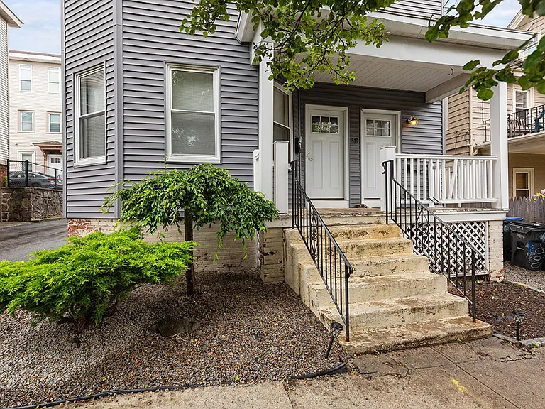 8 Trenton St #1 — Photo 4