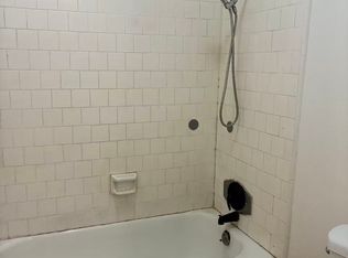 19 E Saginaw Way APT 101, Fresno, CA 93704