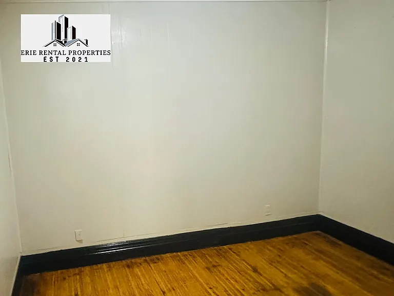 623 Jay St #3 — Photo 10
