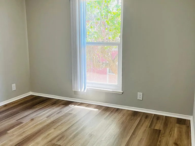 10565 Haddon Ave — Photo 6
