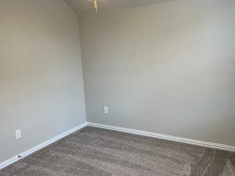 212 Wayside Ct — Photo 7