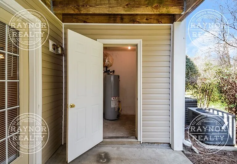 3305 Tarleton E — Photo 17