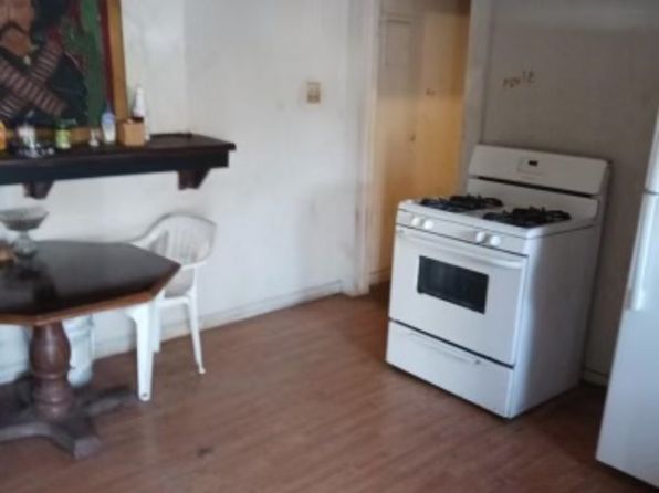 san-antonio-texas-449631724 picture