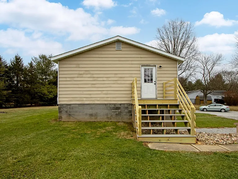 3713 W West Salem Rd #3 — Photo 20
