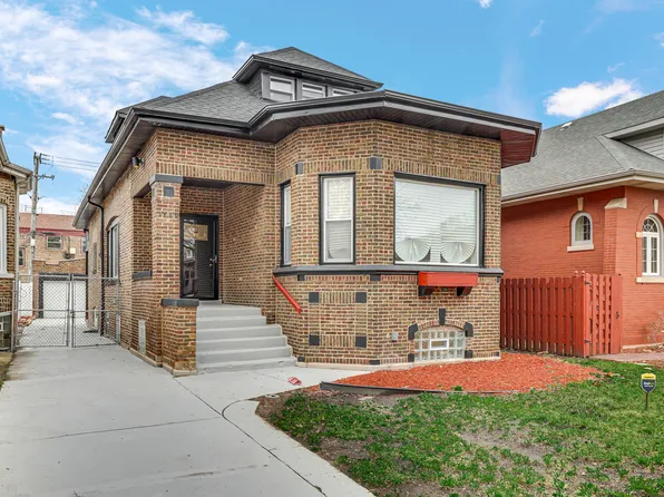 8250 S Rhodes Ave, Chicago, IL 60619