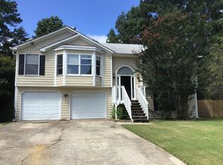 780 Holcombe Woods Ct, Auburn, GA 30011