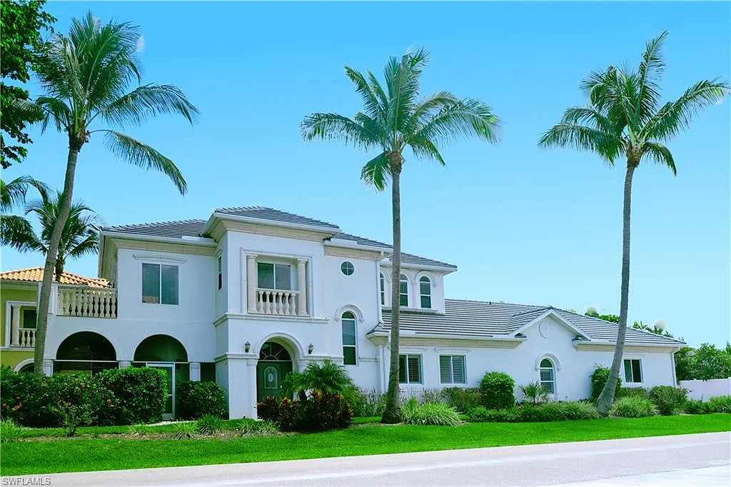 4 bed, 4.0 bath, 3206 sqft, $20,000 — Photo 1