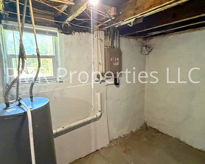 1805 Mitchell Ave — Photo 10