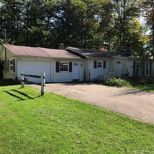 1st image of 14266 Primrose Dr