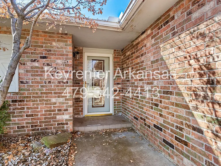 4100 Miller Dr — Photo 25