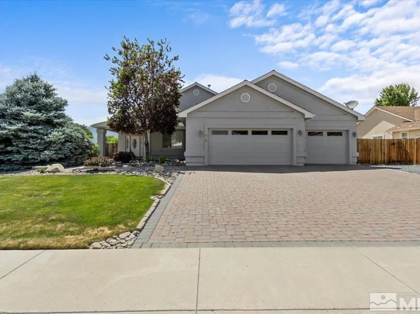1484 Longfellow Ln, Gardnerville, NV 89410