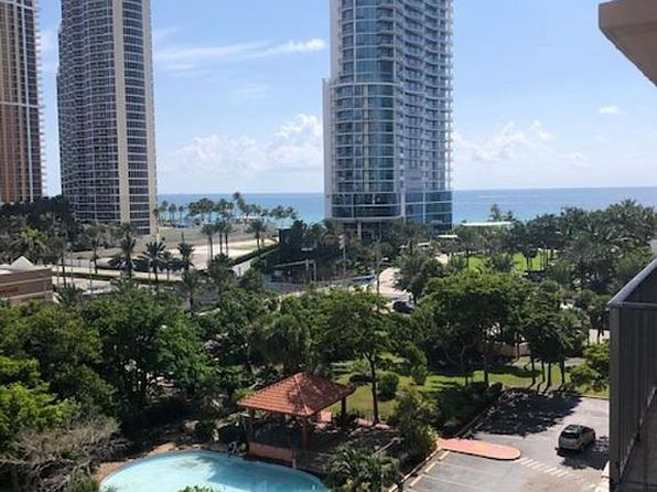 210 174th St APT 816