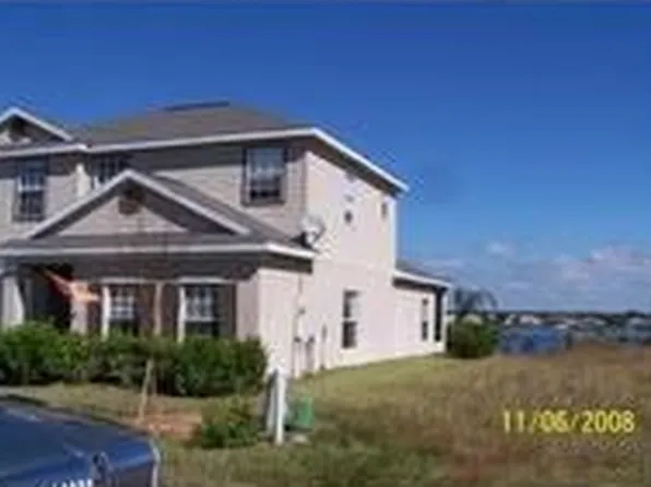 1236 Kellogg Dr, Tavares, FL 32778