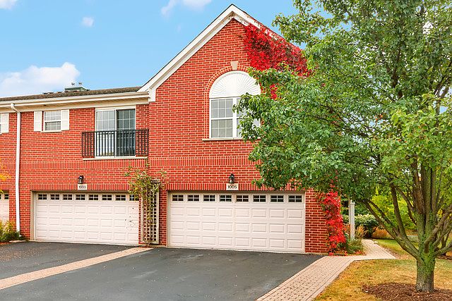 1st image of 1005 Kensington Dr Unit 9-C4