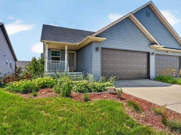 637 Garfield Ave, Evansville, WI 53536