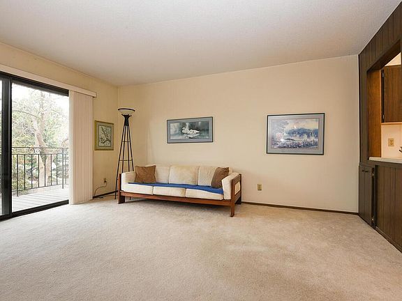 5th image of 4100 Parklawn Ave APT 210