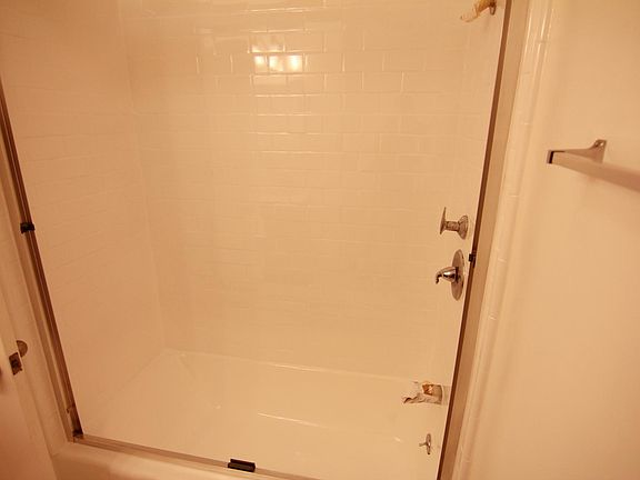5th image of 1136 N Ogden Dr #9A