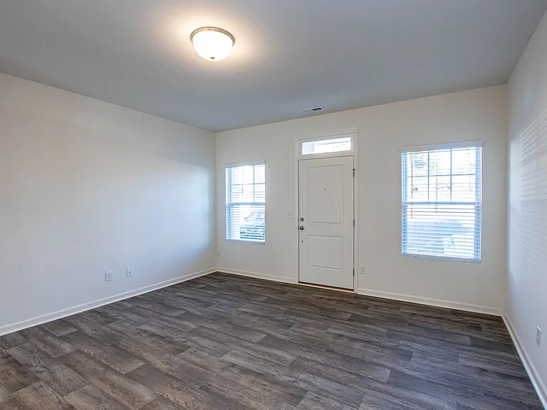 8579 Forest Point Rd NW — Photo 4