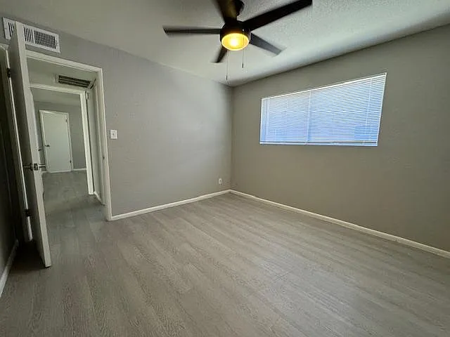 2007 W Berridge Ln — Photo 19